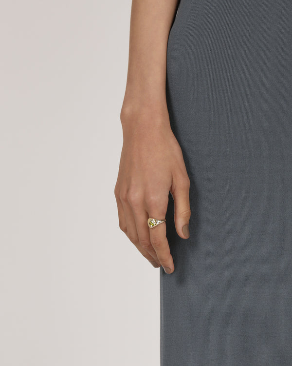 Sarah & Sebastian Sand Peridot Signet Ring