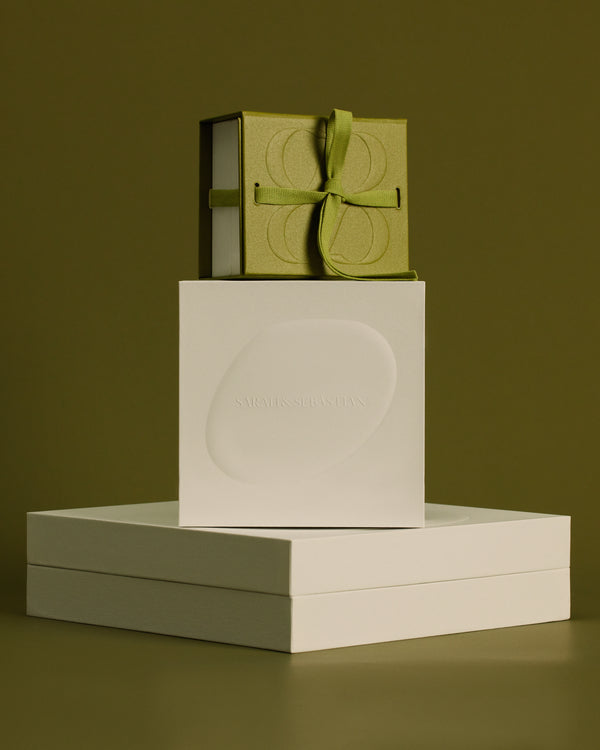 Sarah & Sebastian Sand Peridot Signet Ring