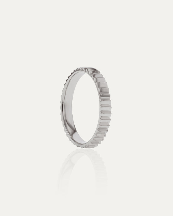 Sarah & Sebastian Scale Ring
