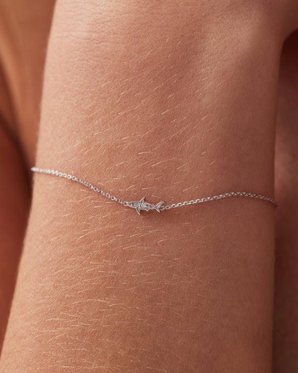 sarah & sebastian Shark Diamond Soldered Bracelet