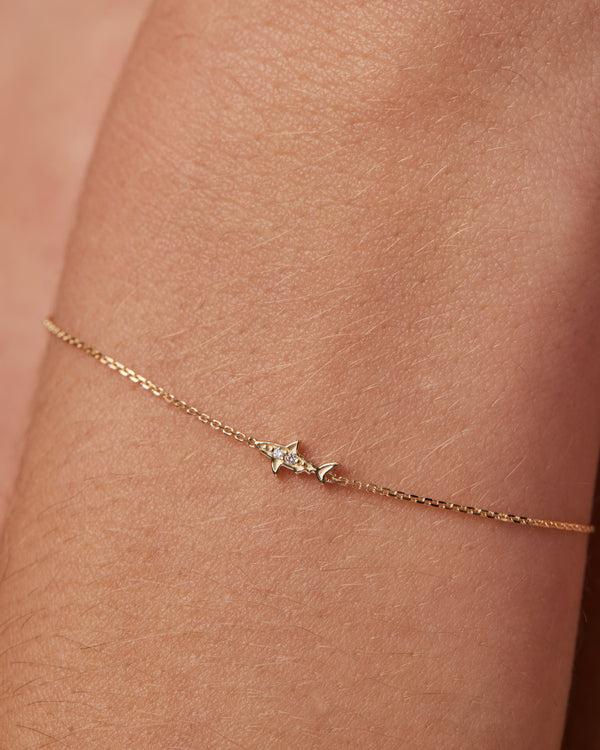 sarah & sebastian Shark Diamond Soldered Bracelet