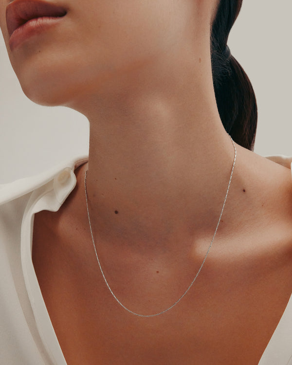 Sarah & Sebastian Stinger Chain Necklace