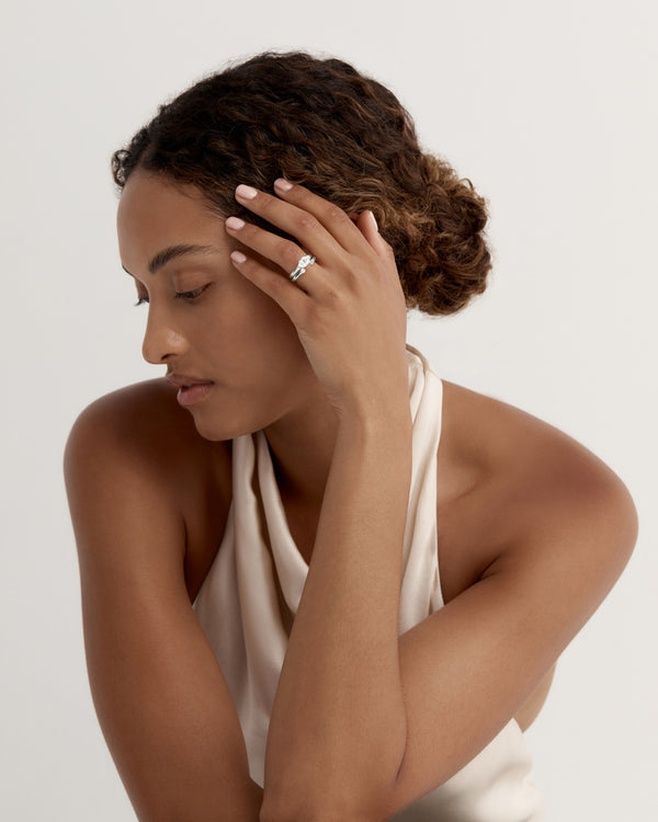 Sarah & Sebastian Suspense Oval Ring