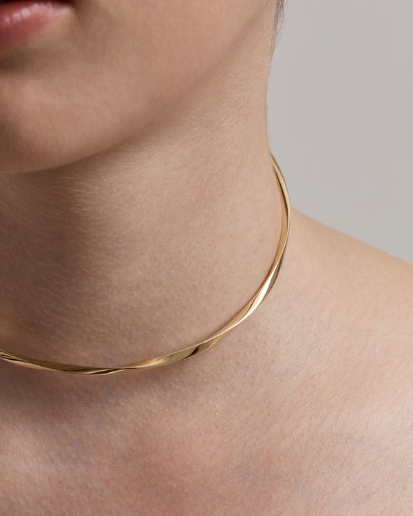 Sarah & Sebastian Twisted Pipi Choker
