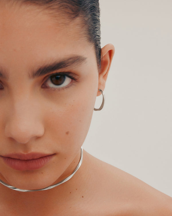 Sarah & Sebastian Twisted Pipi Choker