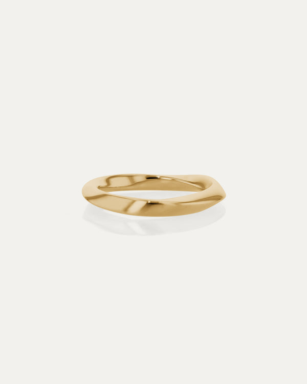 Sarah & Sebastian Twisted Pipi Ring