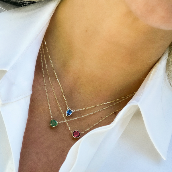 Sarah Chole ADDISON SOLITAIRE BIRTHSTONE BEZEL ROUND NECKLACE