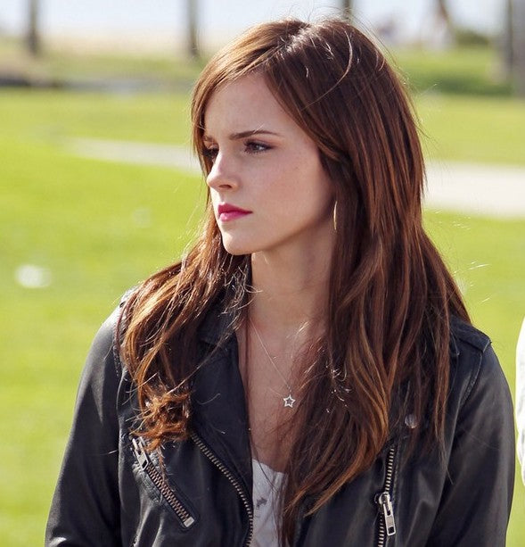 Sarah Chole CHARMING-EMMA OUTLINE STAR PENDANT