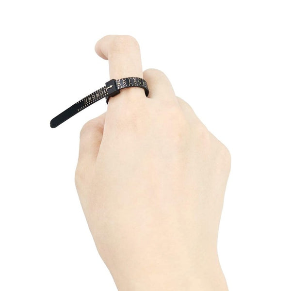 Sarah Chole COMPLIMENTARY RING SIZER