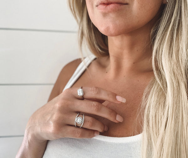 Sarah Chole ELSA ENGAGEMENT RING V.03