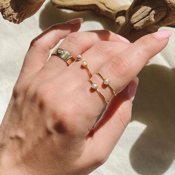 Sarah Chole SLDA PEARL STACKABLE CIGAR RING BAND