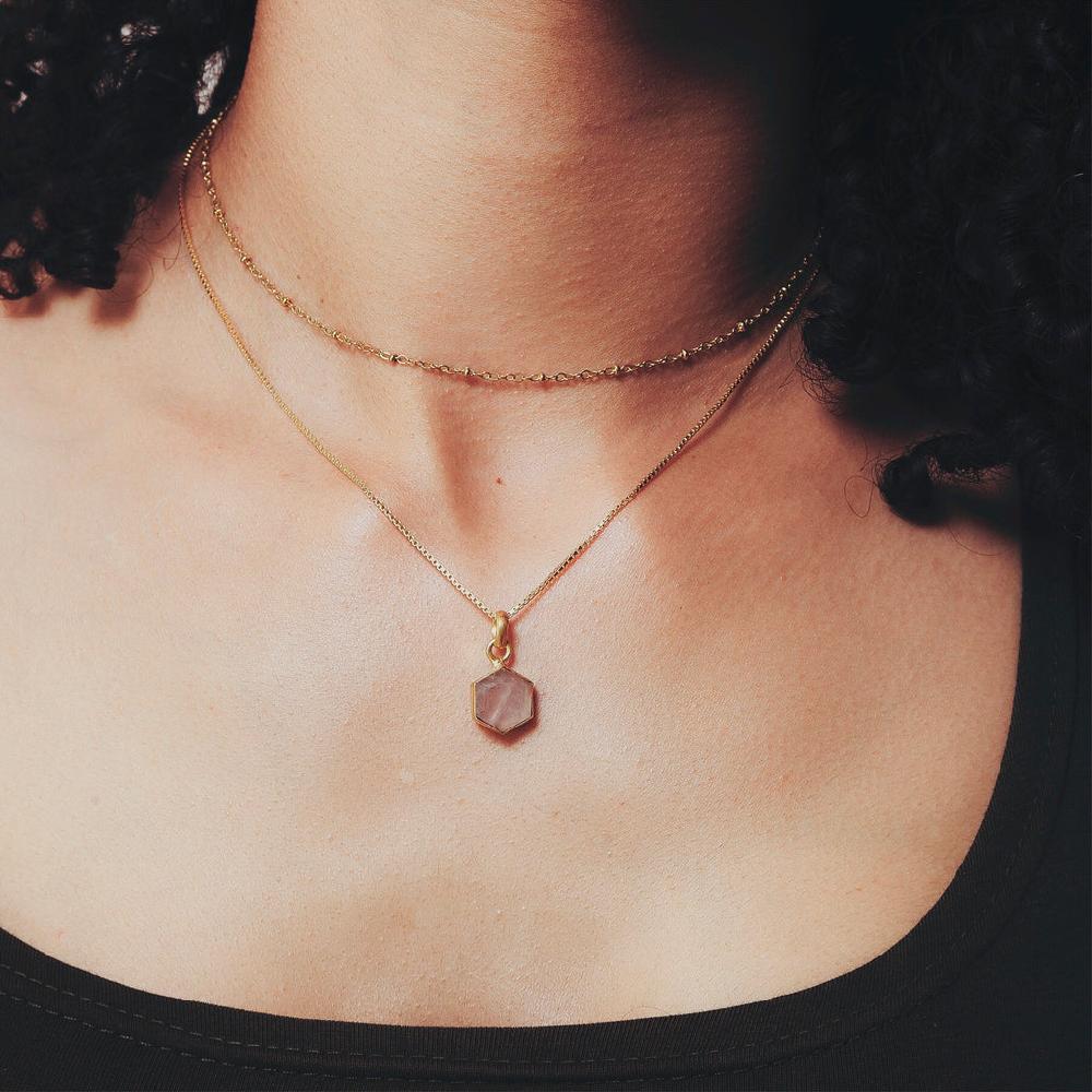 Saraswati Designs Honeybee Necklace - Rose Quartz & Gold