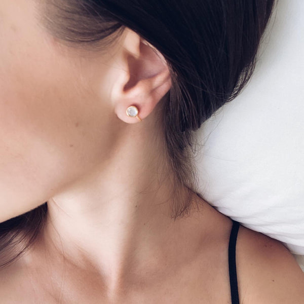 saraswati designs Una Earrings - Moonstone & Gold