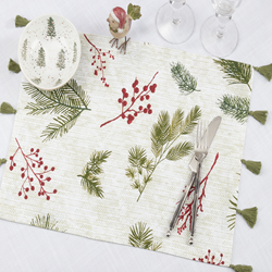 Saro Lifestyle 101 Pineneedle And Red Berry Placemat