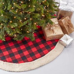 saro lifestyle 1786 Buffalo Plaid And Sherpa Tree Skirt