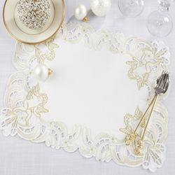 Saro Lifestyle 412 Embroidered Cupid Design Placemat