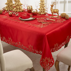 Saro Lifestyle 412 Embroidered Cupid Design Tablecloth
