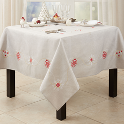 Saro Lifestyle 7271 Embroidered Ornaments Tablecloth