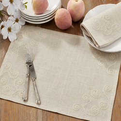 Saro Lifestyle 001 Swirl Embroidered Placemat