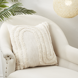 Saro Lifestyle 1066 Tufted Pillow