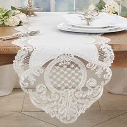 Saro Lifestyle 1109 Embroidered Lace Runner