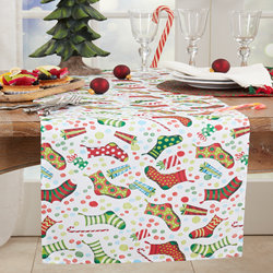Saro Lifestyle 1228 Christmas Stockings Runner