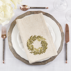 Saro Lifestyle 1262 Embroidered Wreath Napkin