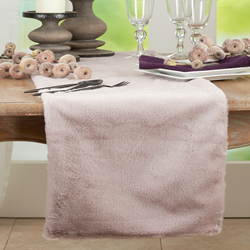 Saro Lifestyle 1798 Faux Fur Rabbit Runner