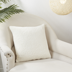 Saro Lifestyle 188 Faux Fur Pillow