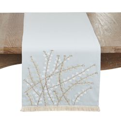 Saro Lifestyle 2450 Embroidered Floral Runner