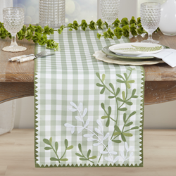 Saro Lifestyle 2480 Whipstitch Plaid Leaves Runner