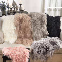 Saro Lifestyle 3565 Mongolian Lamb Throw Rug