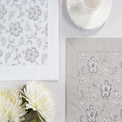 Saro Lifestyle 4019 Floral Embroidered Placemat