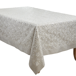 saro lifestyle 4019 Floral Embroidered Tablecloth