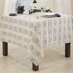 Saro Lifestyle 663 Mudcloth Topper