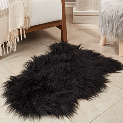Saro Lifestyle 706 Faux Mongolian Rug