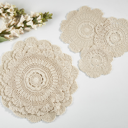 Saro Lifestyle 869 Crochet Lace Doily