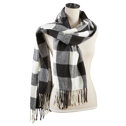 saro lifestyle S622 Buffalo Plaid Scarf