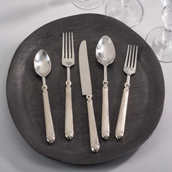 Saro Lifestyle SP155 Ribbed Flatware- Set Of 5