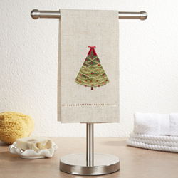 Saro Lifestyle XM757 Embroidered And Hemstitched Christmas Tree Guest Towel