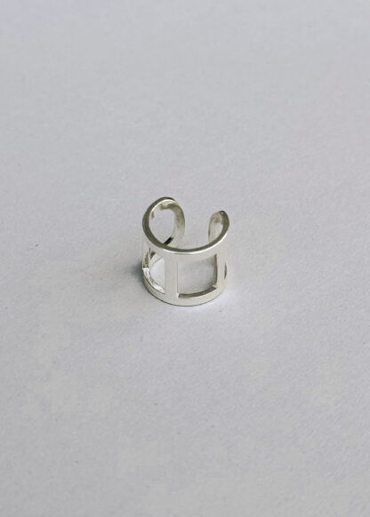 Saskia Diez BLANK Earcuff