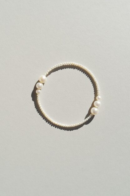 Saskia Diez Drop PEARL Bangle