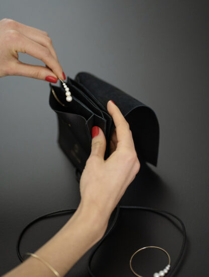 Saskia Diez ETUI No1