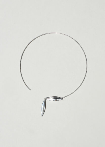 Saskia Diez Leaves Neckpiece