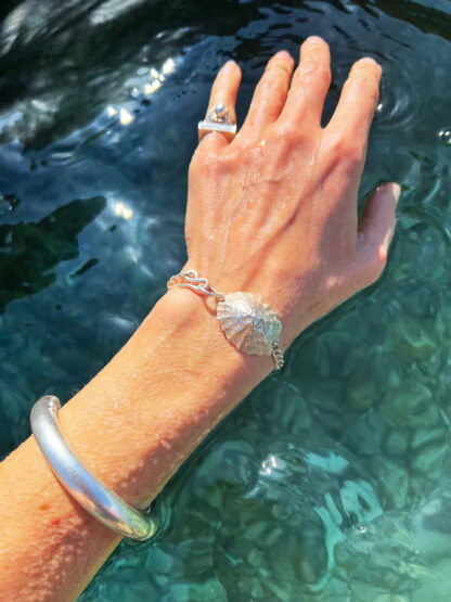 saskia diez Limpet bracelet