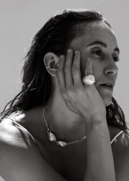 Saskia Diez Limpet Pearl Necklace