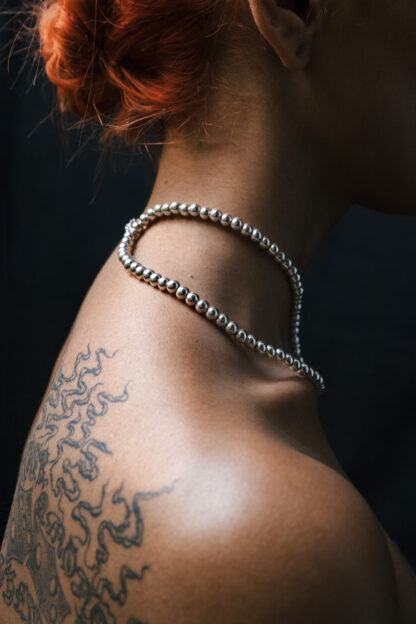 saskia diez Liquid choker