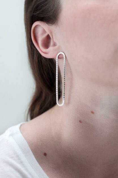 Saskia Diez Long LOOP Earrings