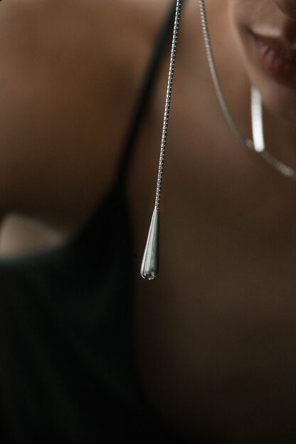 Saskia Diez Long Teardrop Necklace