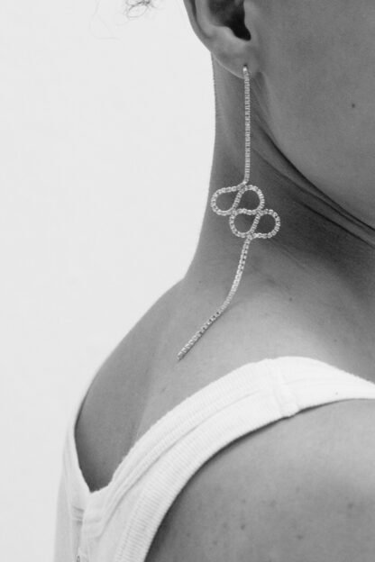 Saskia Diez Looping Earring